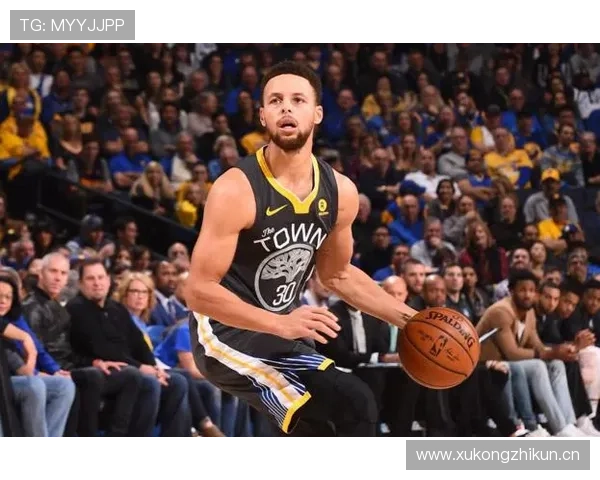 罗伯特森单打兼组织 拉开与库里得分结构差异